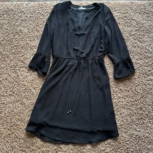 Maurice’s dress size small.